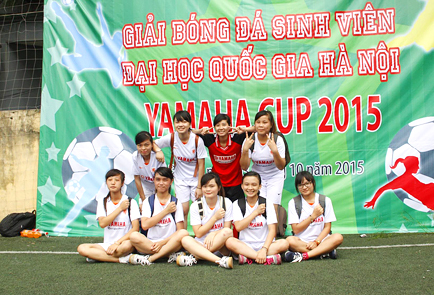 Đội tuyển nữ ĐHKT lọt vào bán kết Giải bóng đá sinh viên ĐHQGHN 2015